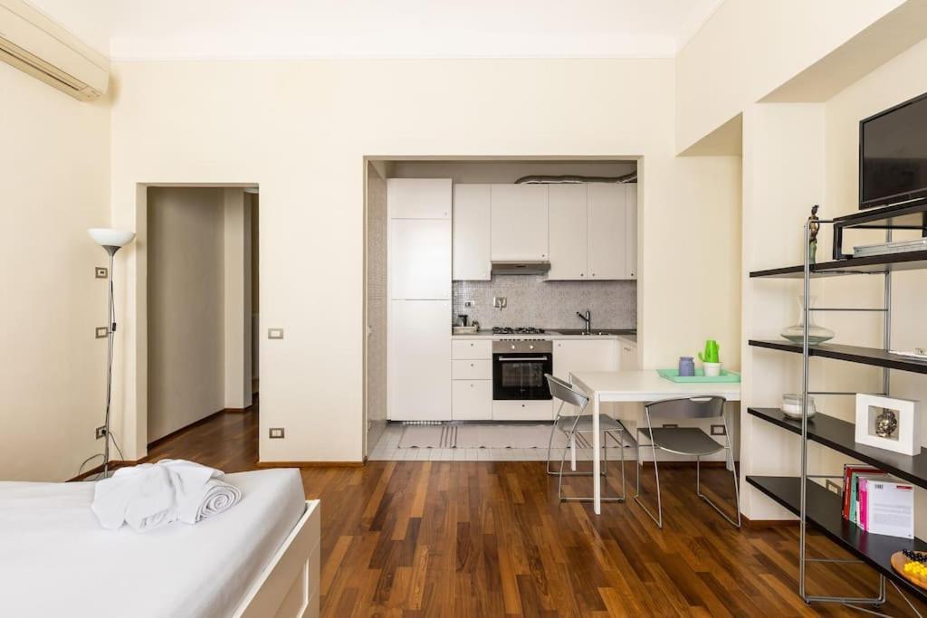 Suite In Via Del Pratello Bolonia Exterior foto