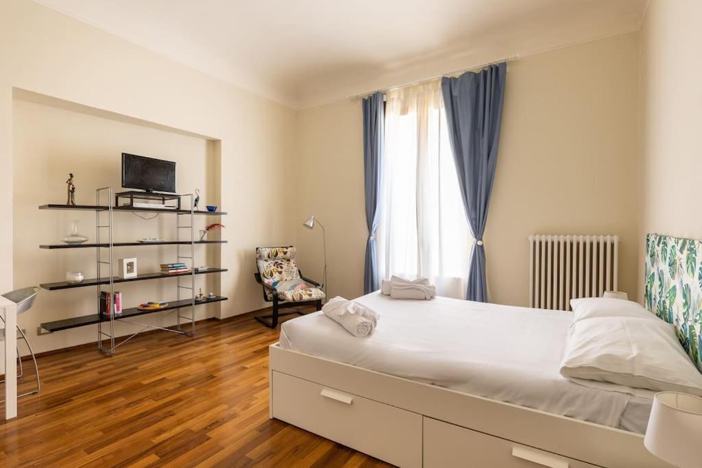 Suite In Via Del Pratello Bolonia Exterior foto